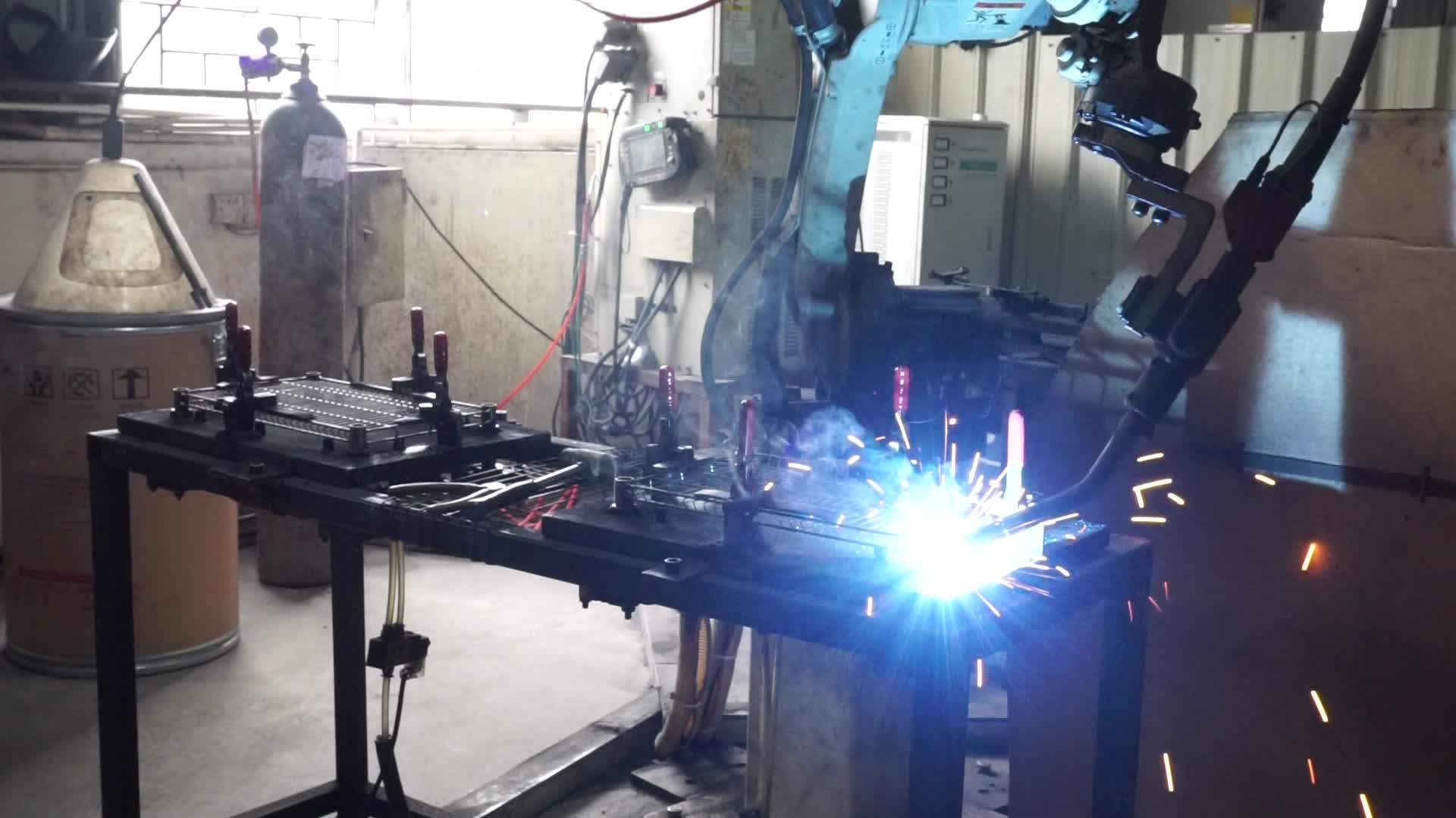 Galvanized Storage Lee Rowan Metal Nsf Steel Wire Shelf For Closet