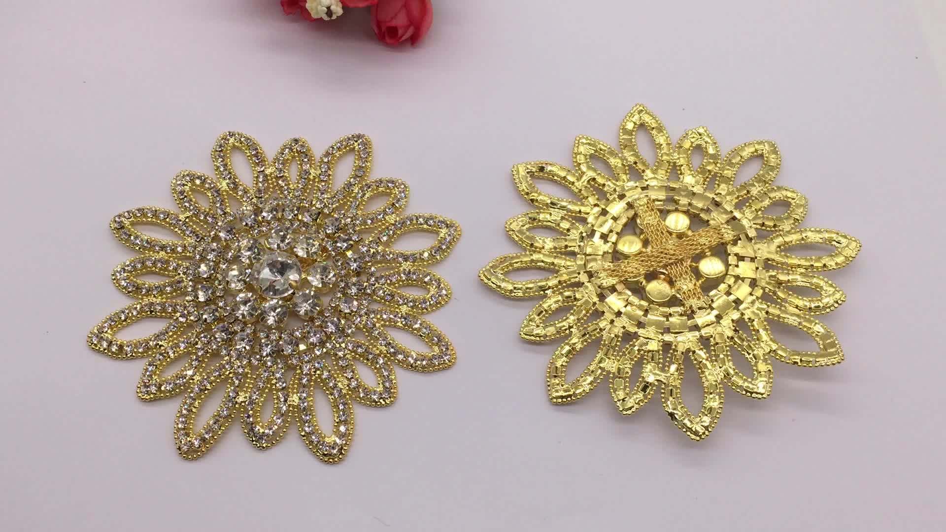 Wholesale New Desgin Crystal Rhinestone Gold Beads Flower