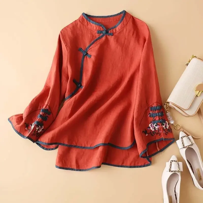 Spring clothes for women 2022 new Chinese style national fashion women's diagonal button top artistic embroidered loose blouse
