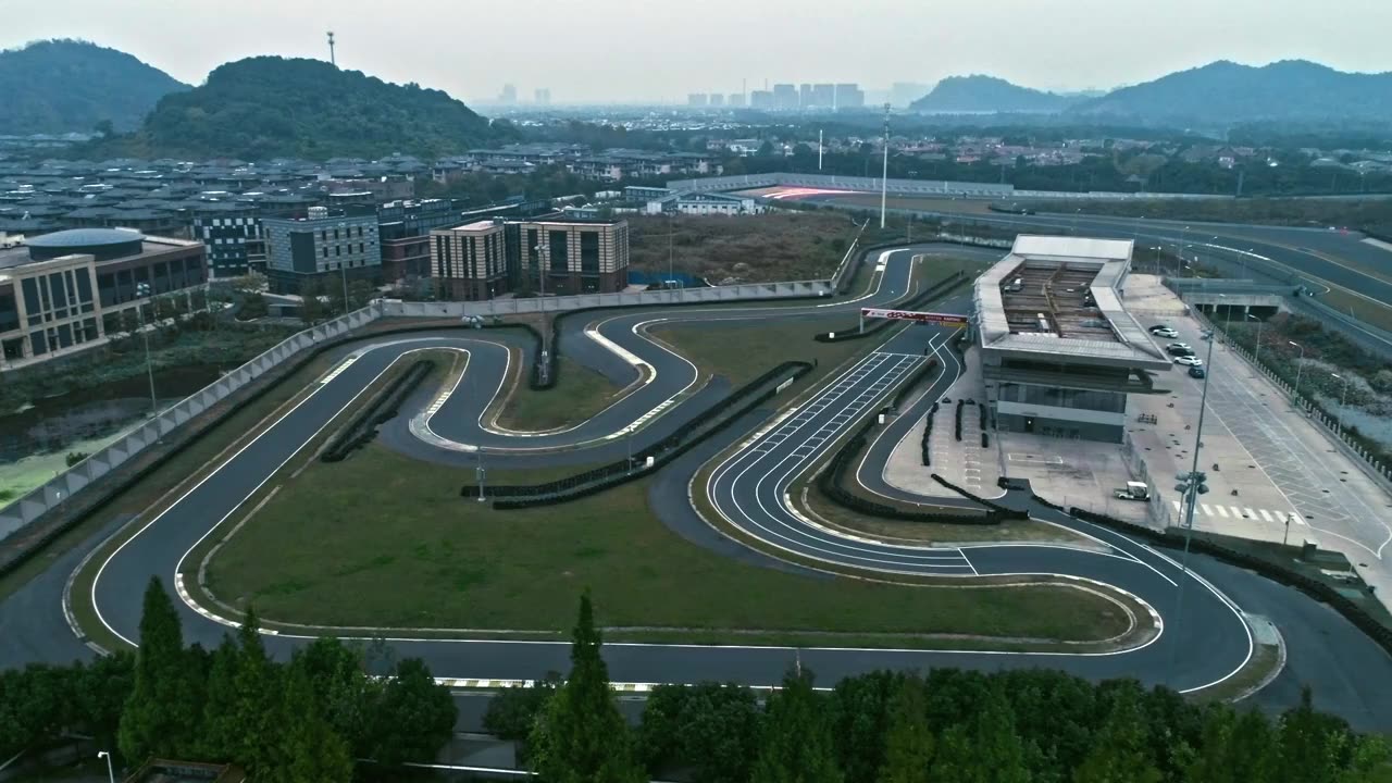 Xiaomi Ninebot Gokart Pro And Go Kart Kit Scooter For