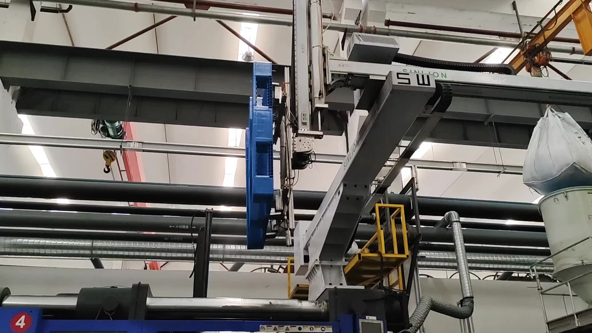 Heavy Duty Stackable Factory Polyethylene Plastic Skids Euro Pallets