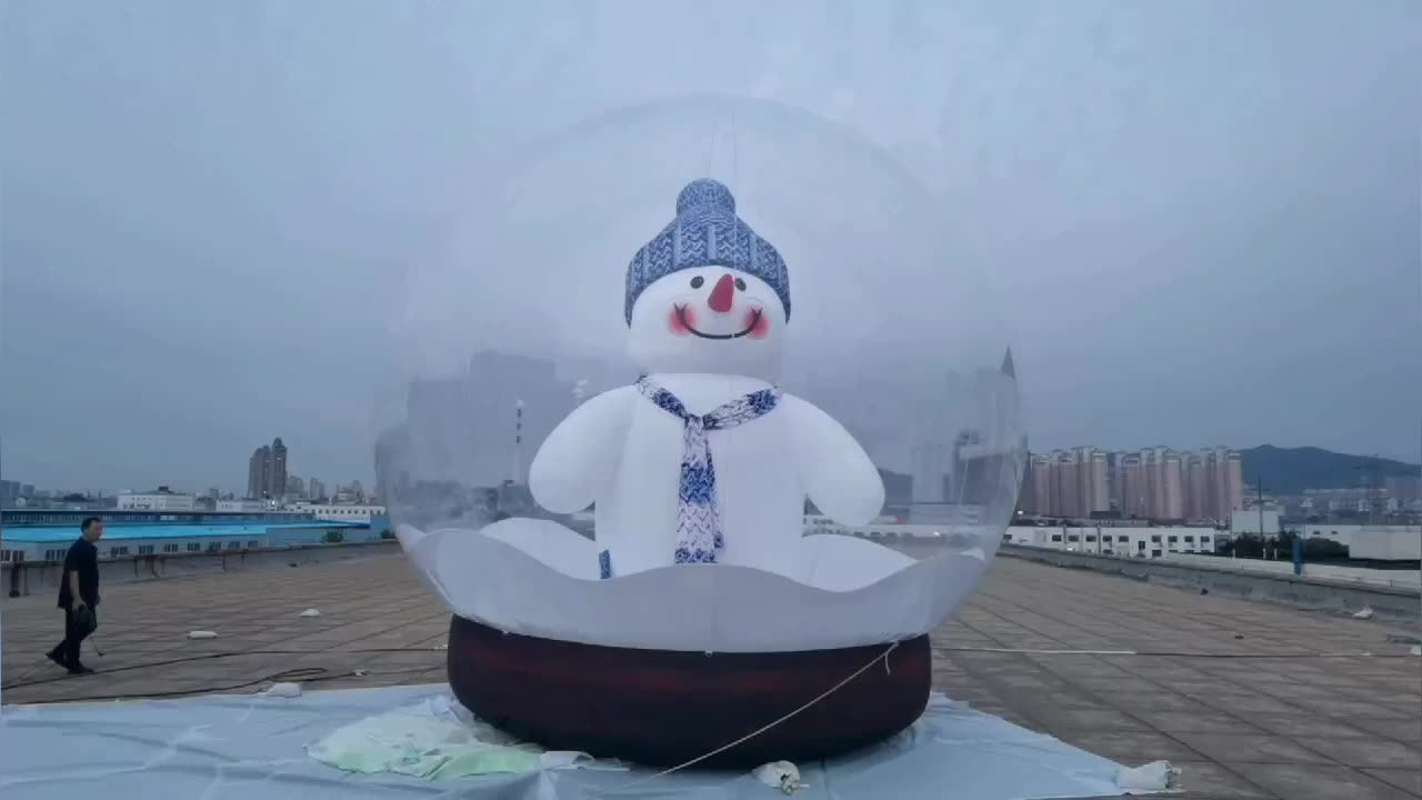 Giant Inflatable Snow Globe Inflatable Grottos Human Size Blow Up Snow