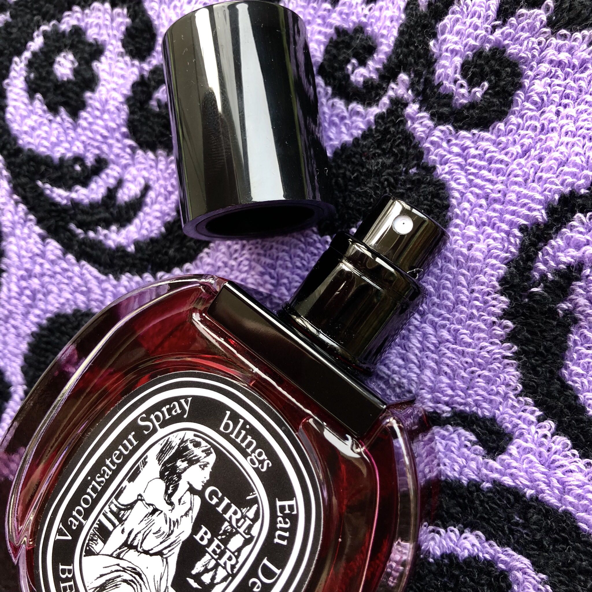 柏林少女孤女怨血色小众香水怎么样有用吗，母女俩使用一个月效果对比,第6张