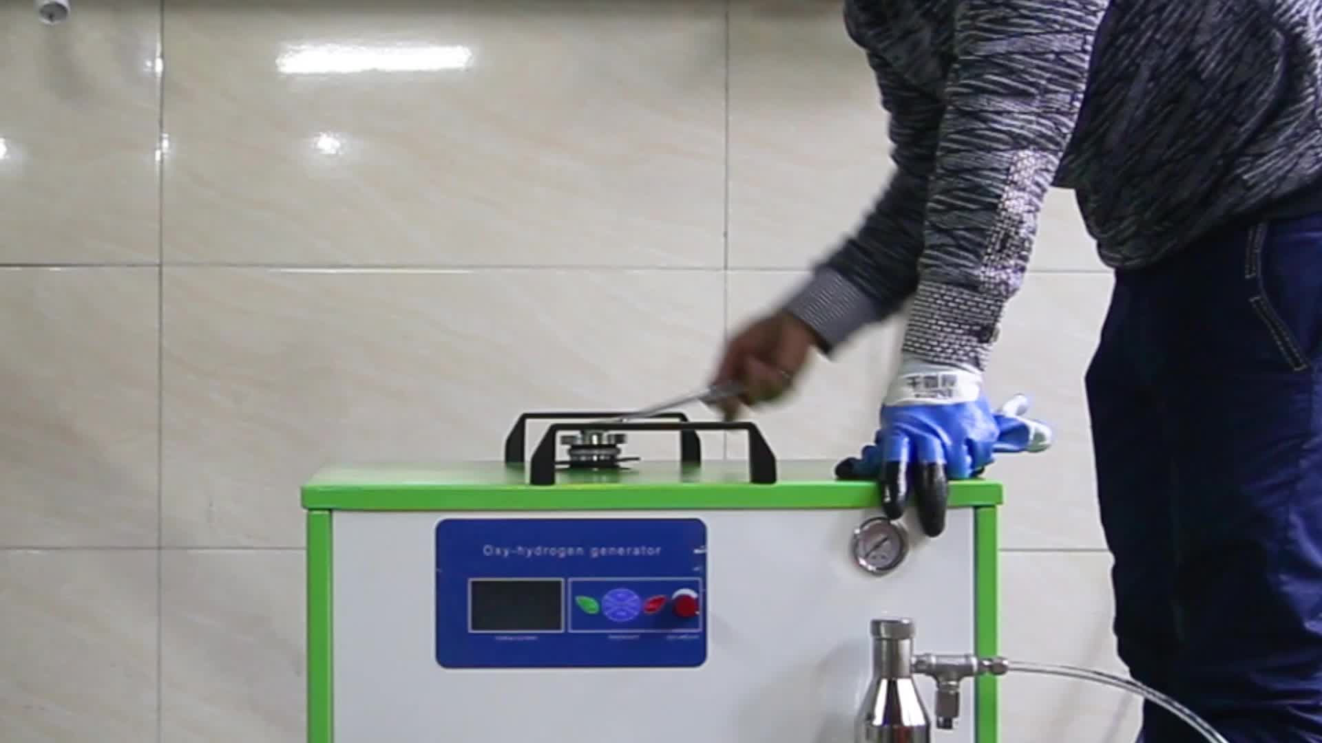 Movable shape CCS800 clean car engine HHO gas car care engine carbon