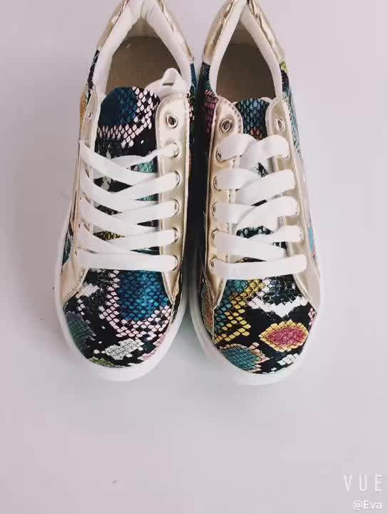 2020 Autumn And Winter Snake Pattern Pu Women Flat Bottom Shoes Women