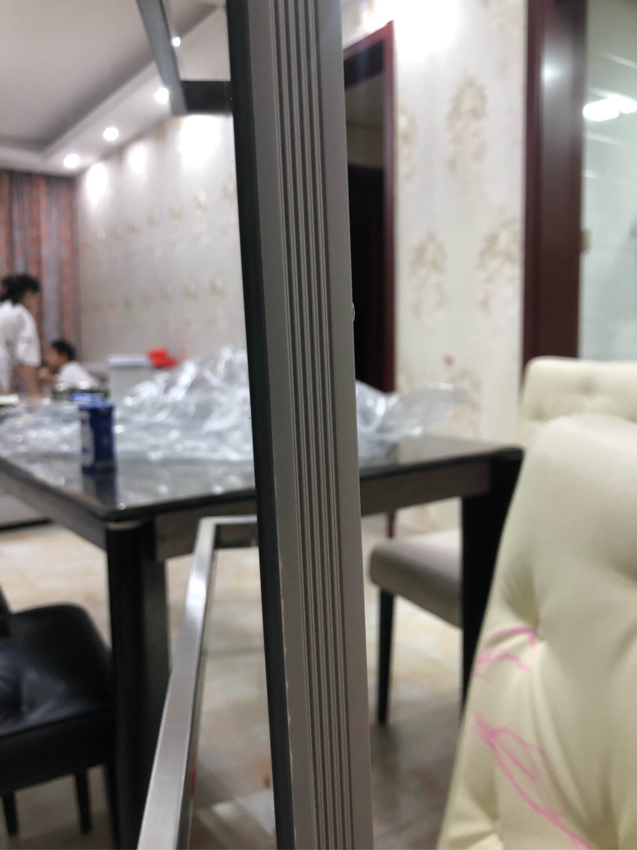 家用智能浴室电热毛巾架镜面杀菌怎么样是哪个国家的牌子，热门产品亲自试验_搜券