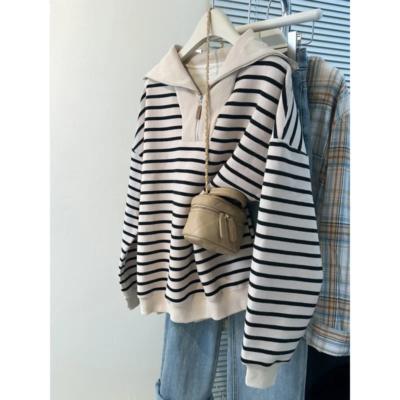 American Retro Half-Zip Turn-Down Collar Striped Sweatshirt for Women, Loose and Casual Style Jacket Top, 2026 Autumn Trend