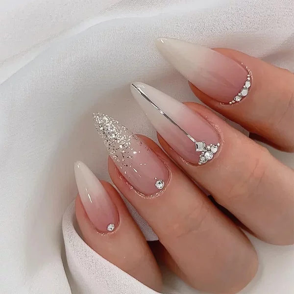 Cross-Border Wearable Nails Accessible Luxury Ins Style Almond-Shaped Diamond Patch Manicure Factory Straight Fake Nails Finished Nails