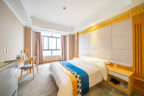 Binjiang Xinjing Apartment (The Bund Branch) Special Sunshine King Room