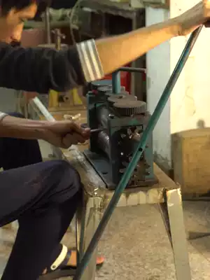 Jiule 999 sterling silver bracelet female glossy opening solid simple Loach back Noble Concubine silver bracelet for girlfriend gift