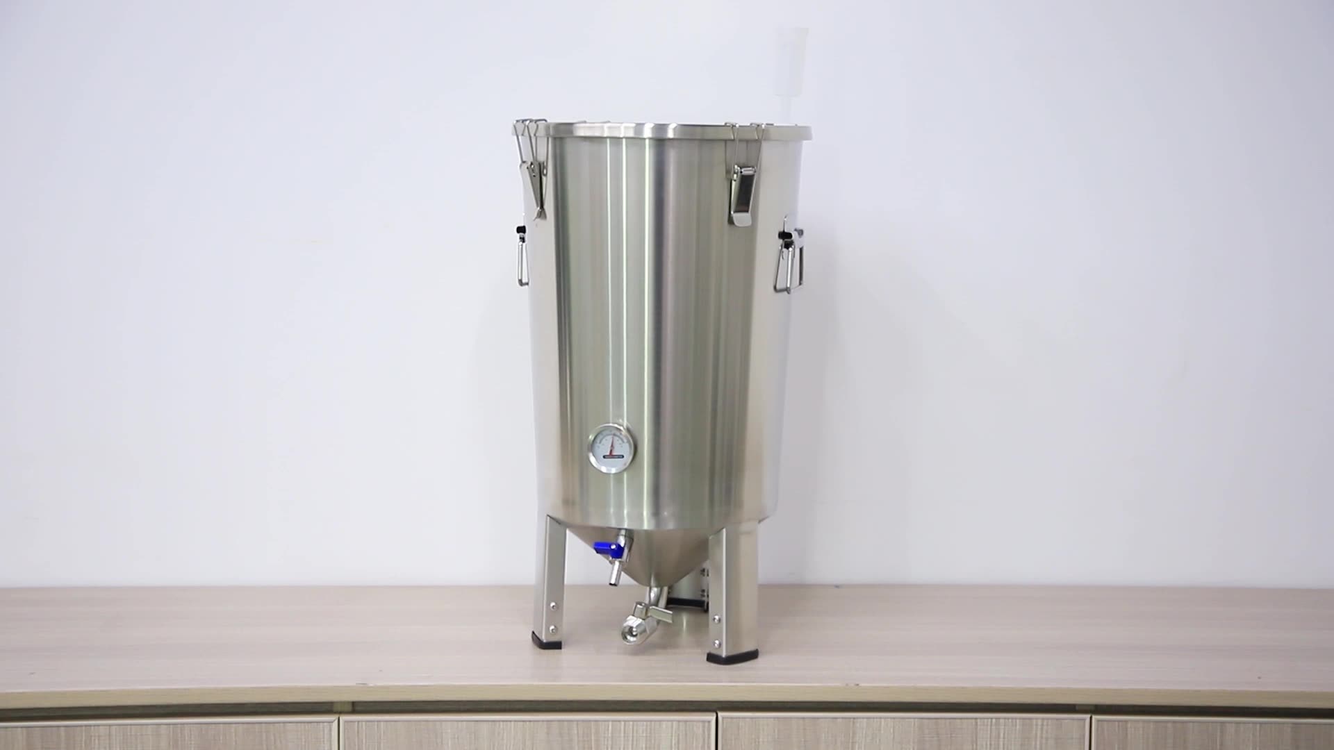 Guten 32l Conical Fermenter With Chiller Coil / 304 Stainless Steel