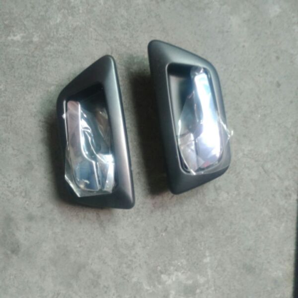 Fulu Jinjunma (a12) inside handle