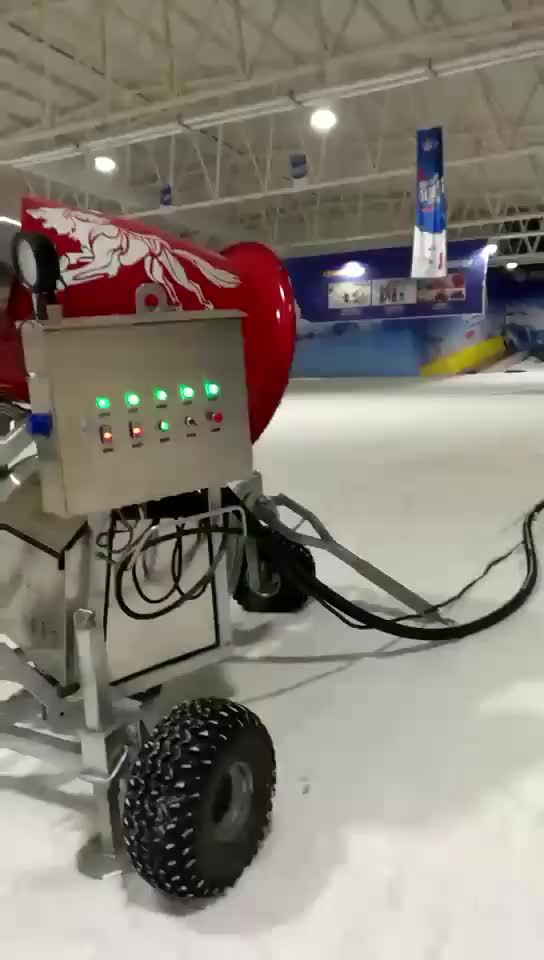 Ultimate Snow Machine Emond 6С…6