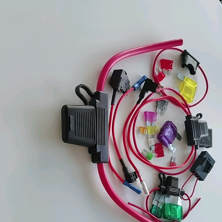 High Quality Automotive 3 Pin Prong 5a 10a 15a 20a Micro Blade Fuse Tap