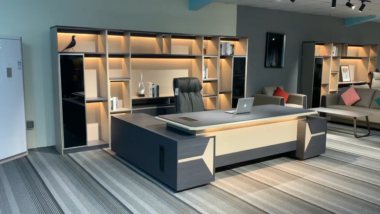 Modern Executive Office Desk Luxurious Antique Royal Company Office