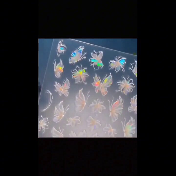 解析贝壳光超清透蝴蝶美甲贴纸：高颜值与实用性的双重满足_美甲工具_