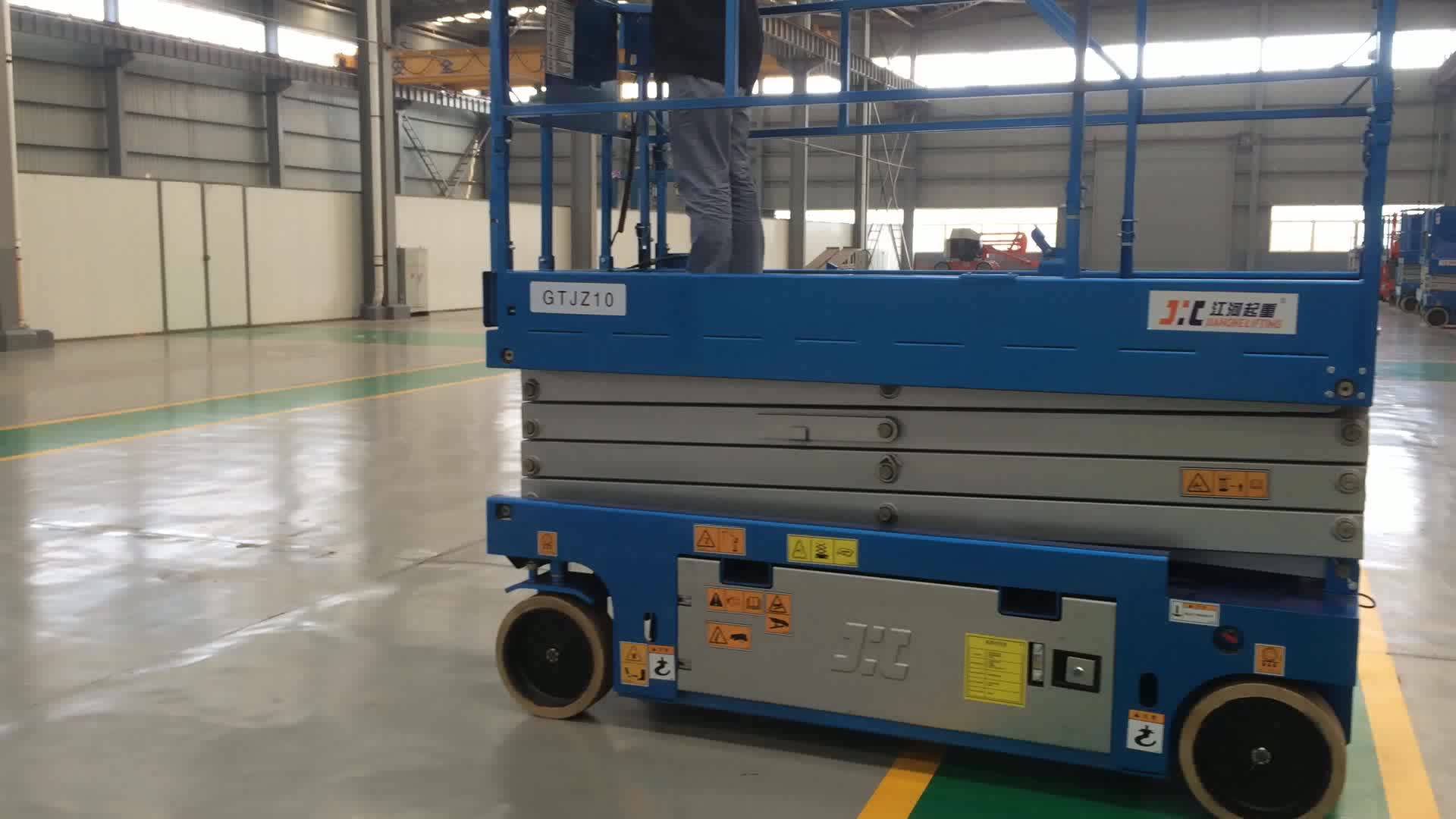 Self Propelled 1000kg Mobile Skylift Hydraulic Electric Scissor Lift