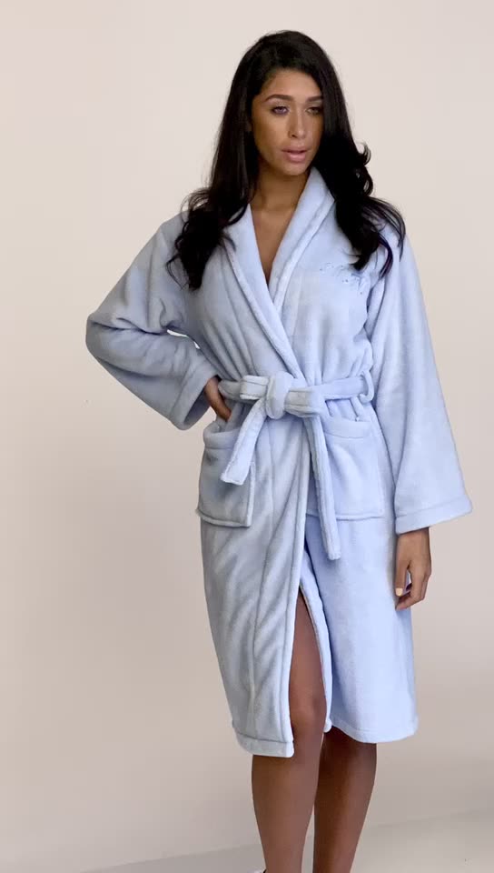 Wholesale Super Soft And Warm Solid Color Coral Fleece Couple Bath Gown