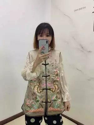 Autumn and winter style vintage Chinese floral embroidery sleeveless top Chinese style big size slim horse clip cardigan