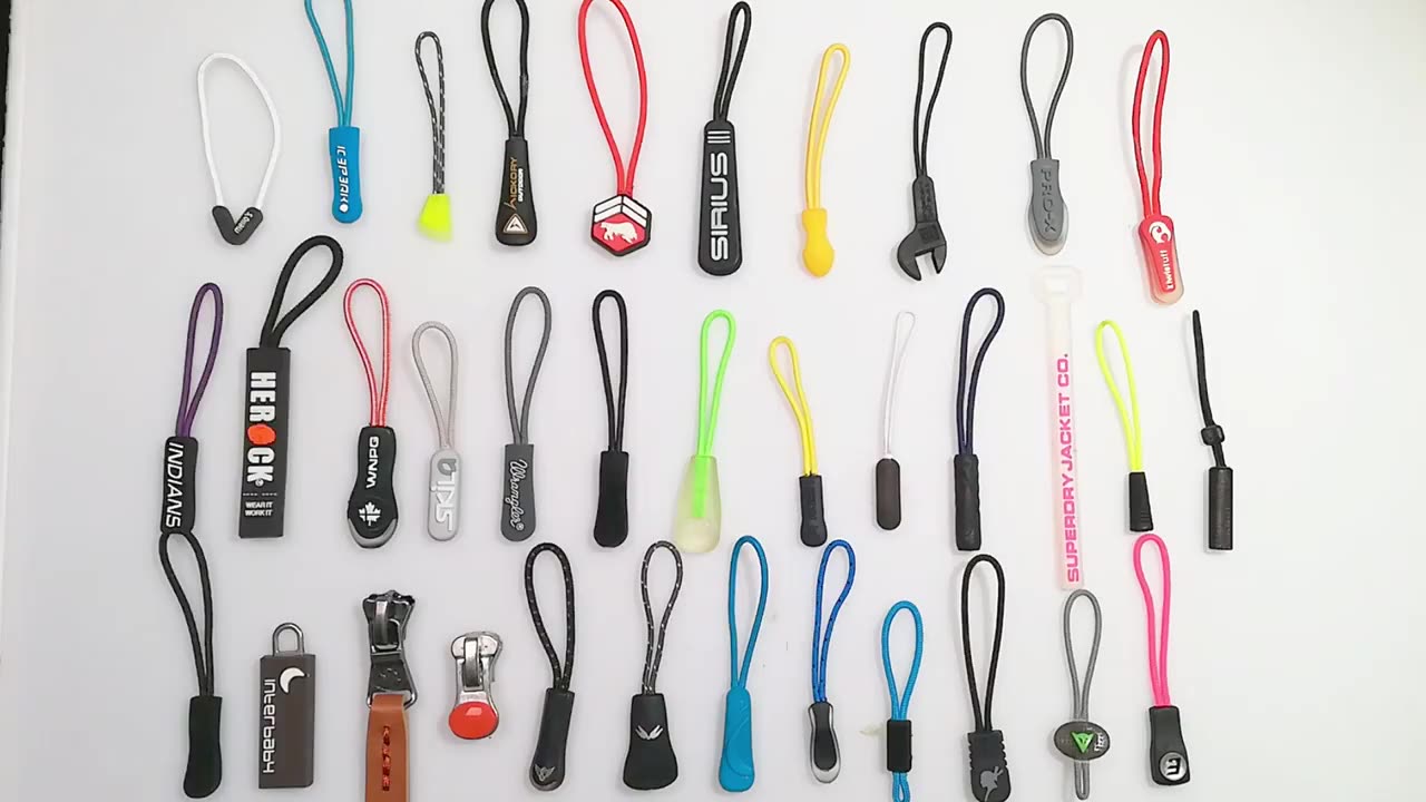 Custom Personalized Black Rope Plastic Zipper Pulls Cool Compass