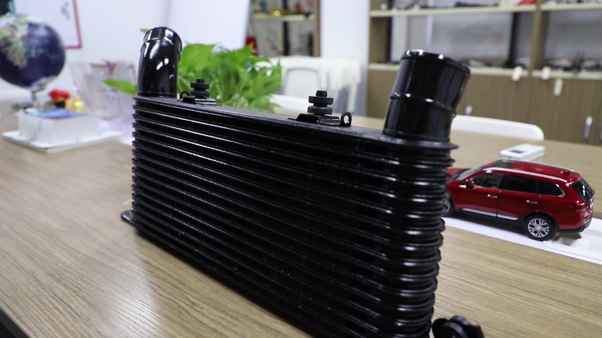 Engine Oil Cooler For Mitsubishi Pajero Montero Iii 20002006 Mr404903