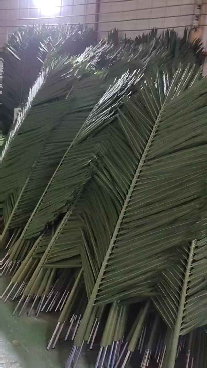 Date Palm Tree Artificial Palm Tree High Simulation Outdoor Decoration