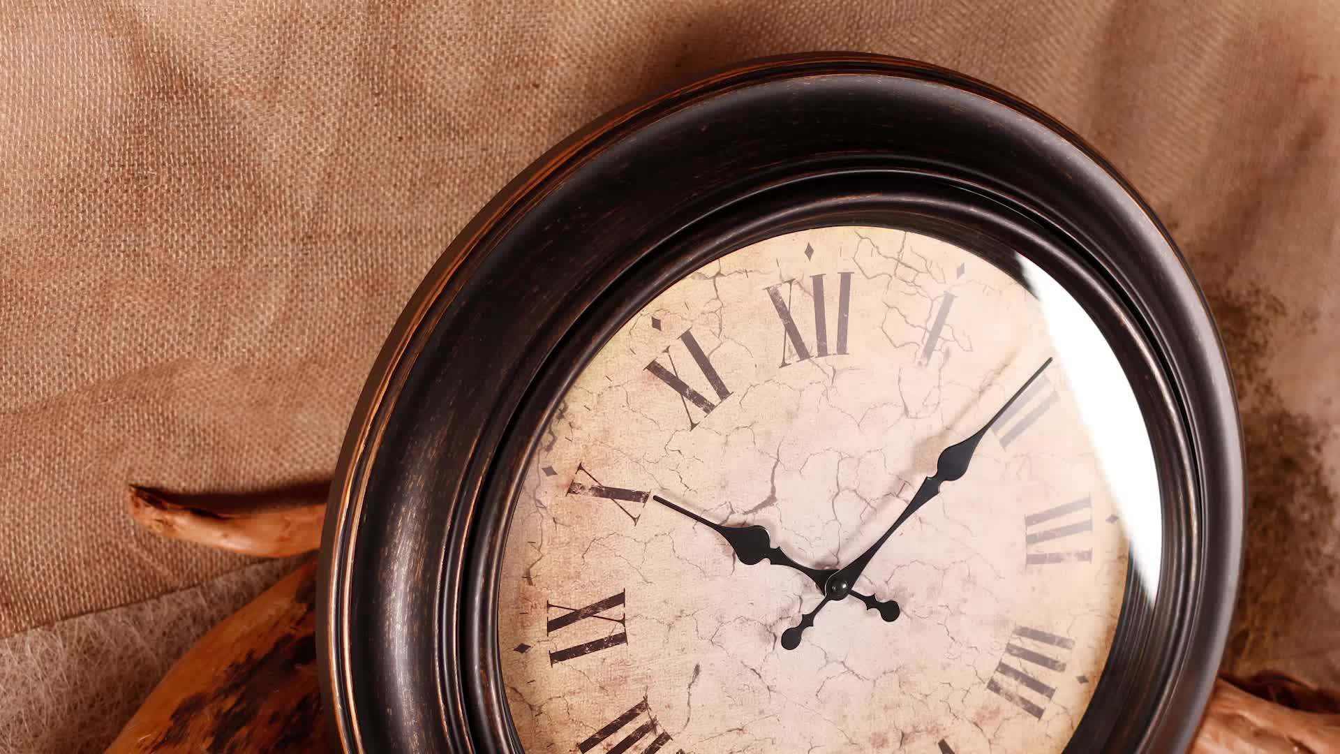 Unique Design Super Slim Business Wall Clock 18inch Buy Electroplate