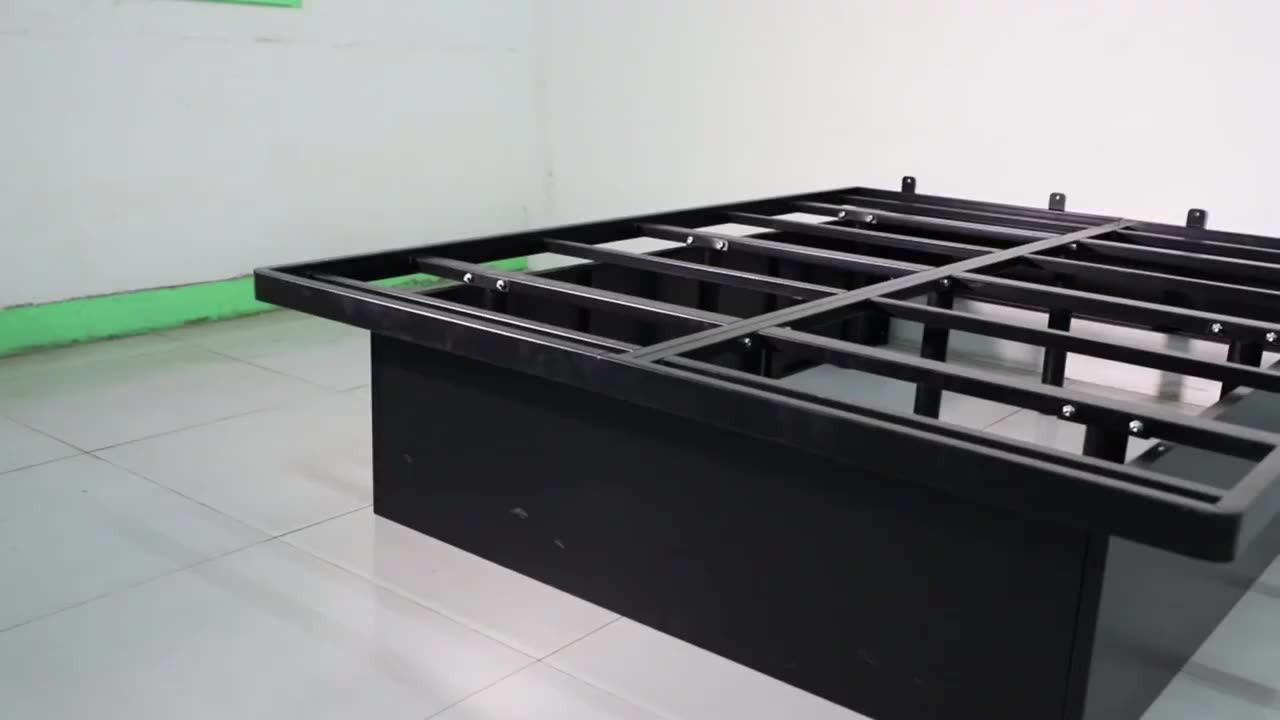 Customized Hotel And Hostel Lodge King And Queen Size Steel Metal Bed