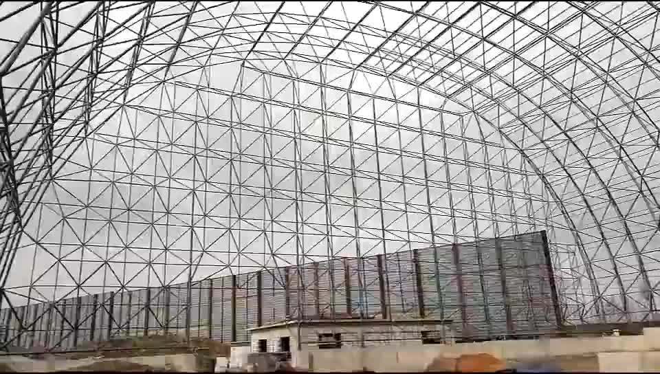 Частный самолет ангар. Деревянные рамы в архитектуре. Складское здание. Архитектурная мембрана. Factory building.