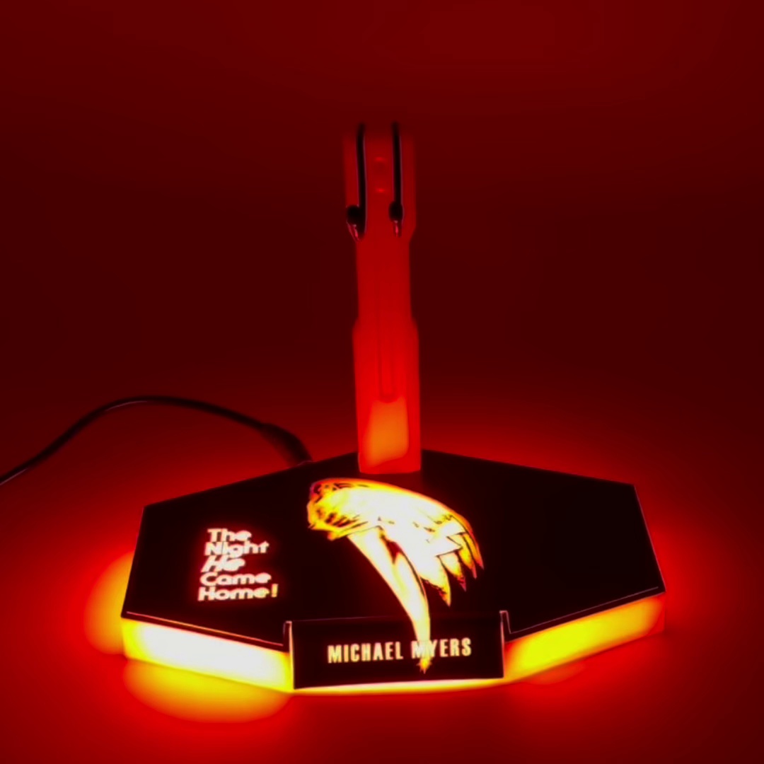 月光光心慌慌LED人偶支架、原价105元超值入手！