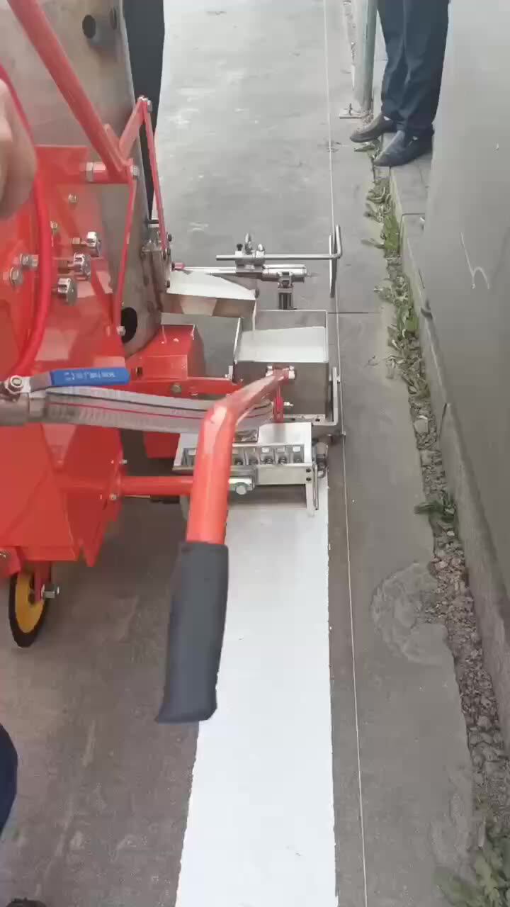 G11 Easy Operated Walkbehind Thermoplastic Road Marking Machine Hot