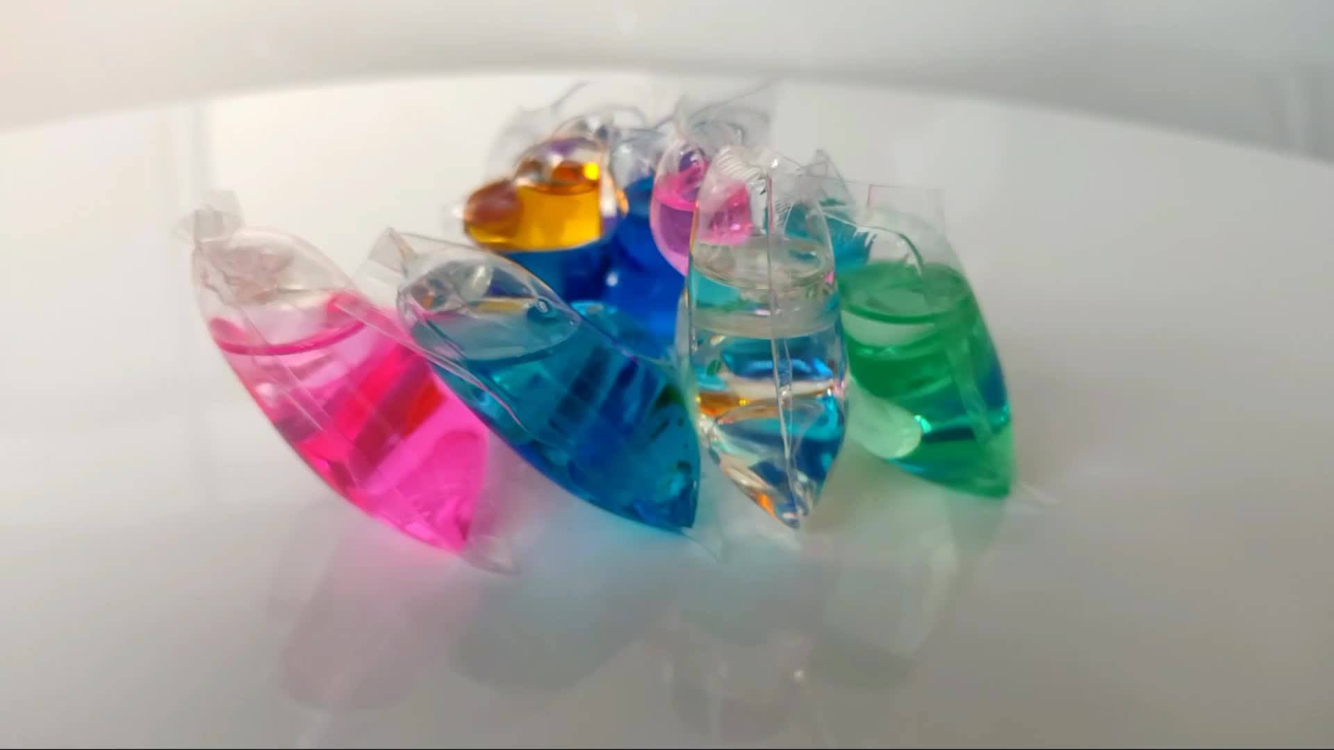 15g Lab Formula Soft Organic Liquid Laundry Detergent Pods Cleaner