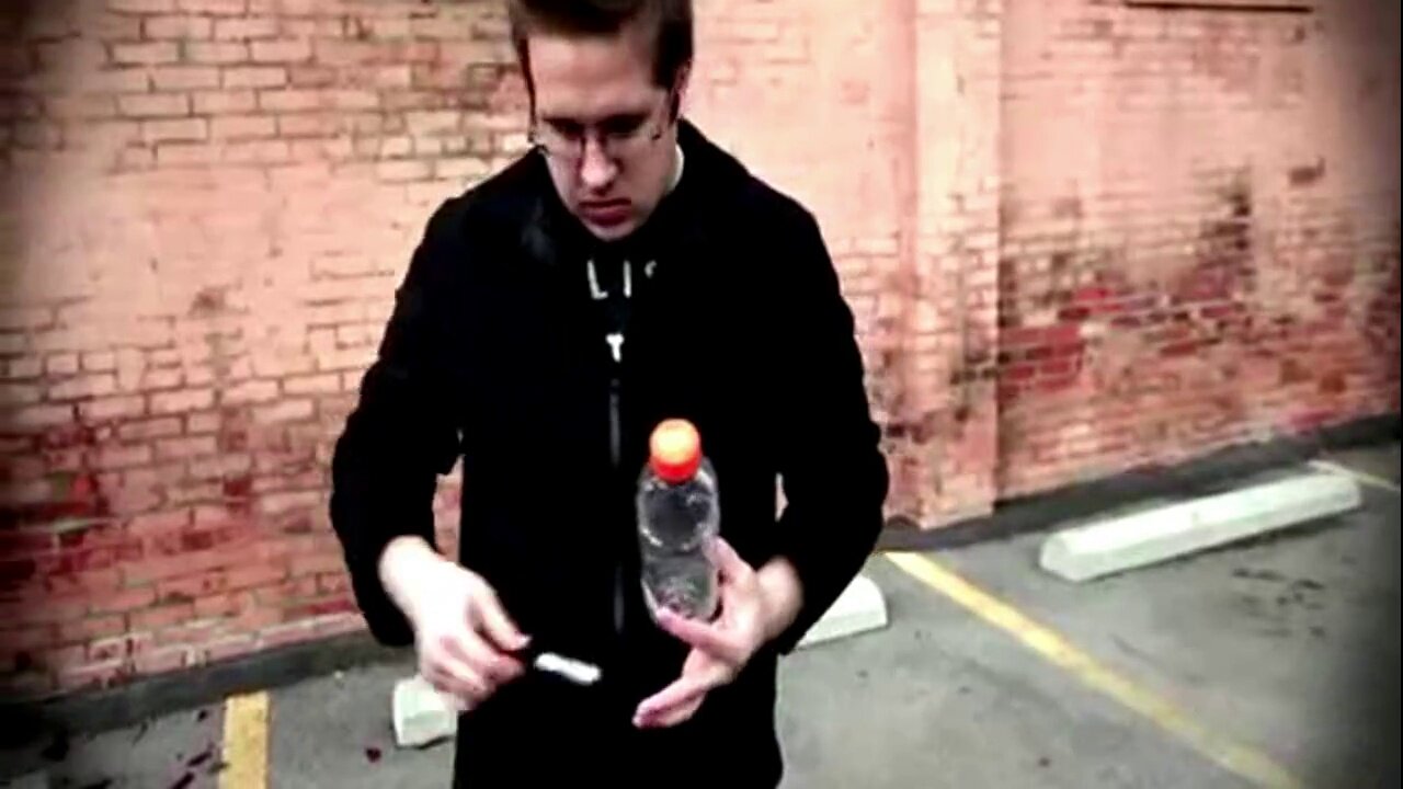 硬币穿瓶神器？20块的街头魔术道具太香了！_魔术道具_淘宝游戏网