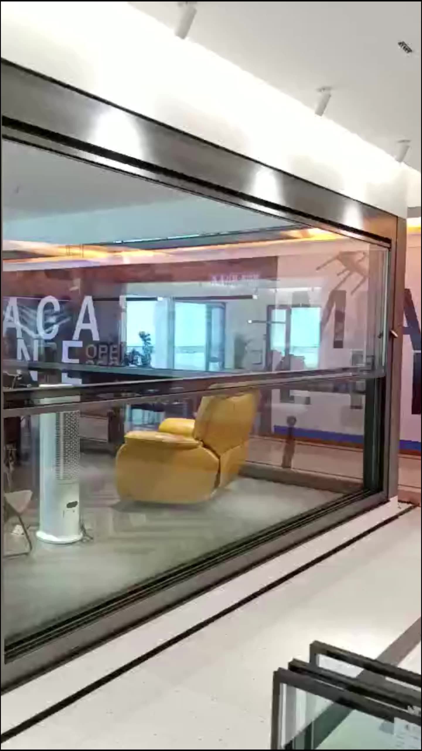 Vertical Hinge Window Automatic Balcony Window Guillotine Slide Vertical Sliding Window Grill