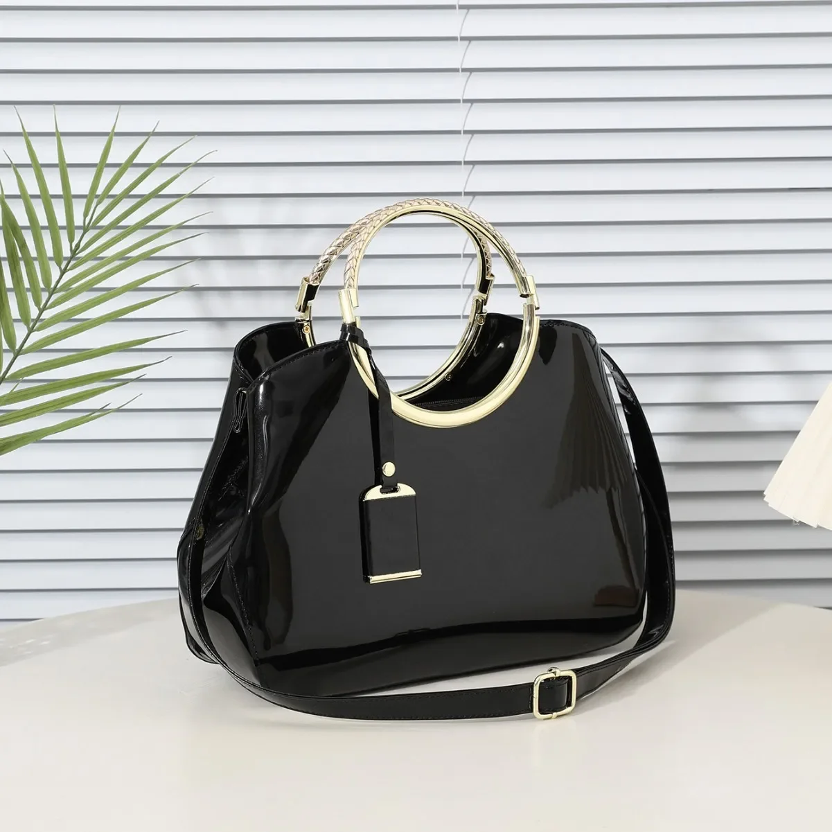 Red Bride Bag New Fashion Bright Patent Leather Women's Bag Crossbody Bag Handbag Shoulder Large Capacity Tote Bag