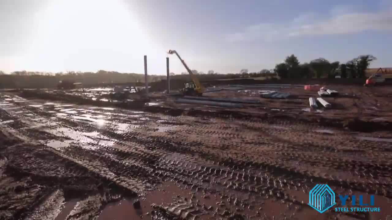 2020 New Modern Design Prefabricated Automatic Feeding Poultry Farm