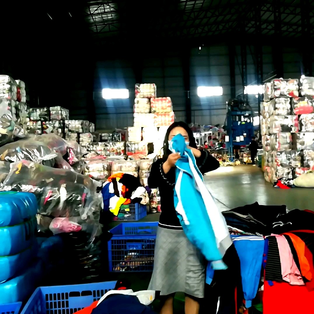 Used Sports Clothes Wholesale New York Second Hand Clothing For Africa