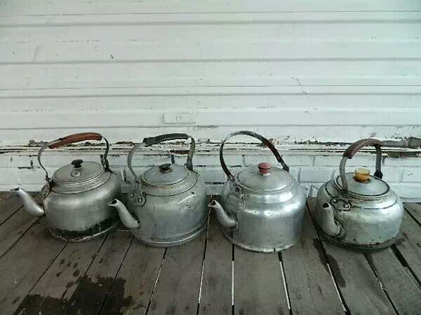 A price kettle aluminum burning kettle 7 80s old objects old burning kettle old stock old stock film and TV