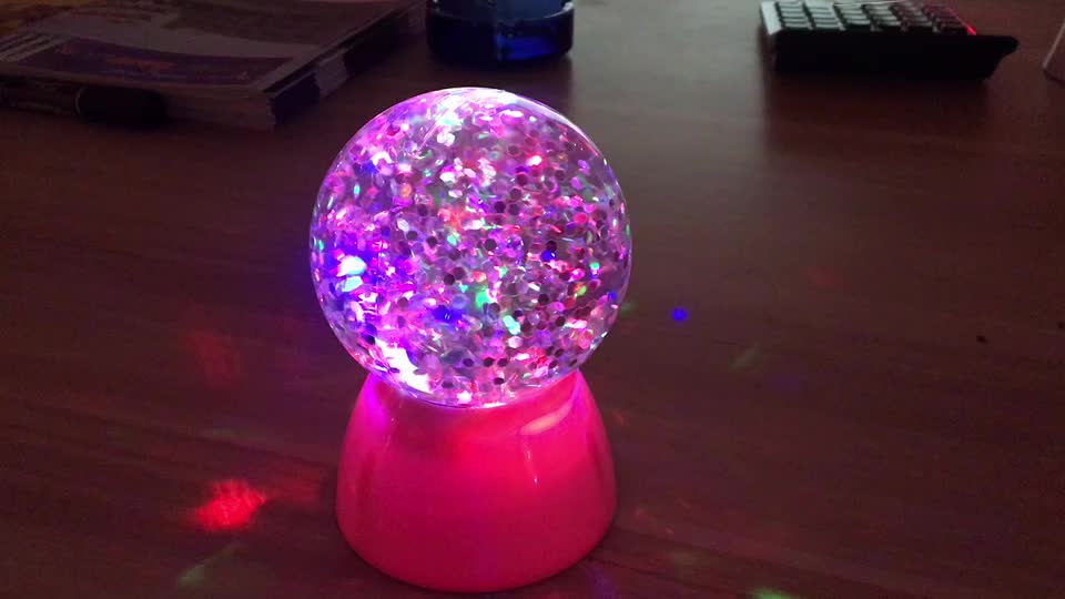 Led Color Changing Water Glitter Globe Glitter Ball - Buy Water Globe
