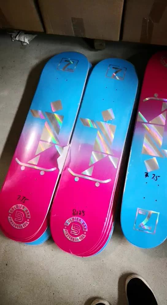 Skateboard Canadian Maple Wood Professional Cruiser Fish Skate Board