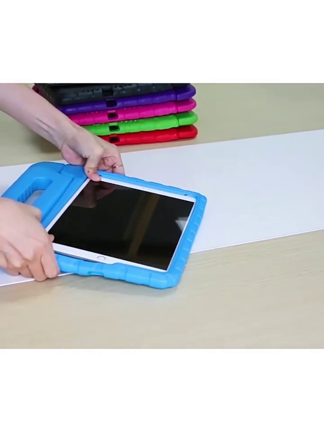 有什么办法能让三星图库创建的贴纸用在WhatsApp上？ : r/GalaxyFold, image size:1080x1440