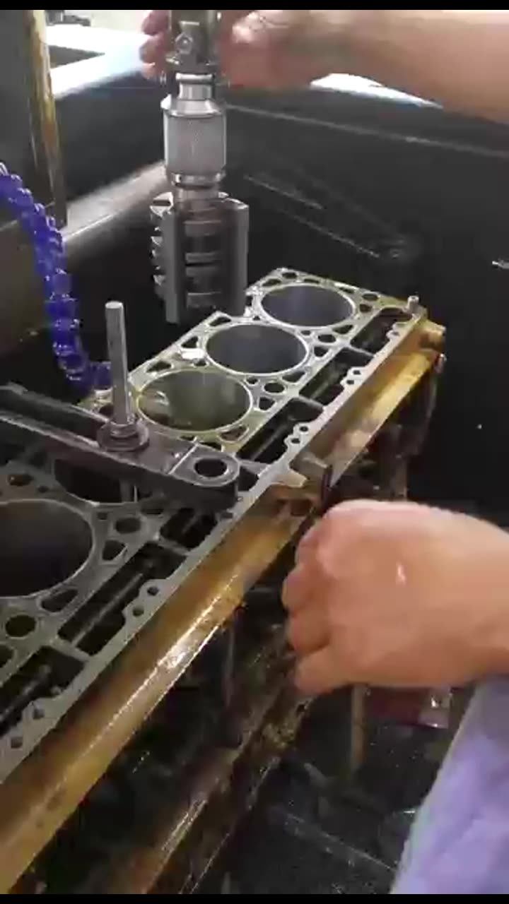 Vertical Cylinder Honing Machine 3mb9817/ 3mb9808 Cylinder Head