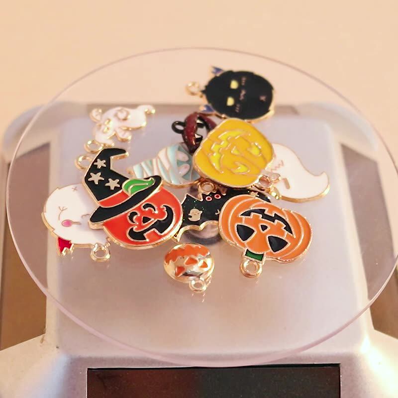 5-Piece Witch Charm Pendants - Antique Silver Halloween Charms For DIY Jewelry, Keychains & Crafts