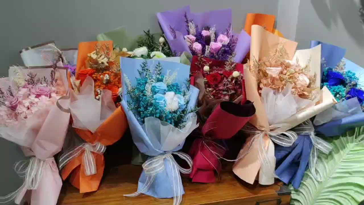 Wholesale Long Lasting Customized Preserved Flowers Plants Mothers Day Gifts Set Preserved Roses