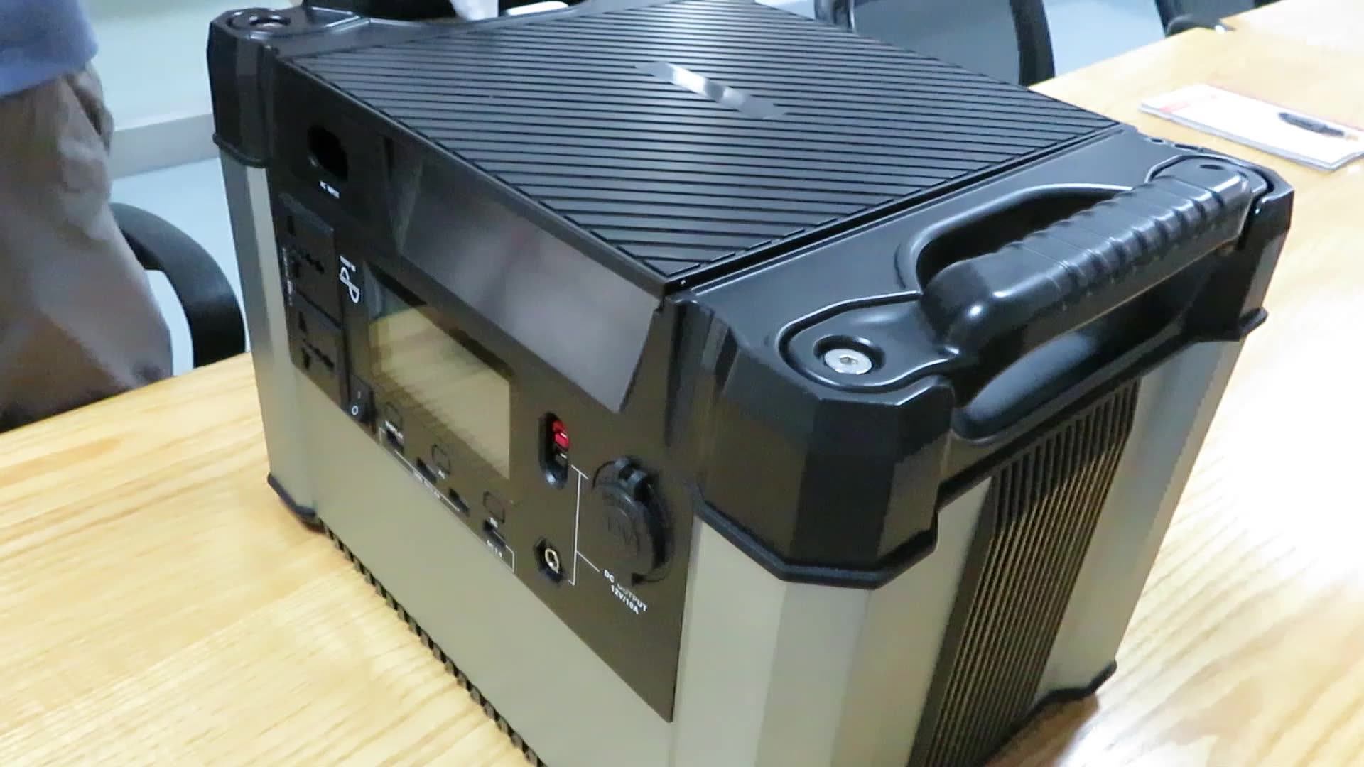 Multi Function Outdoor Home Emergency Solar Generator Rechargeable