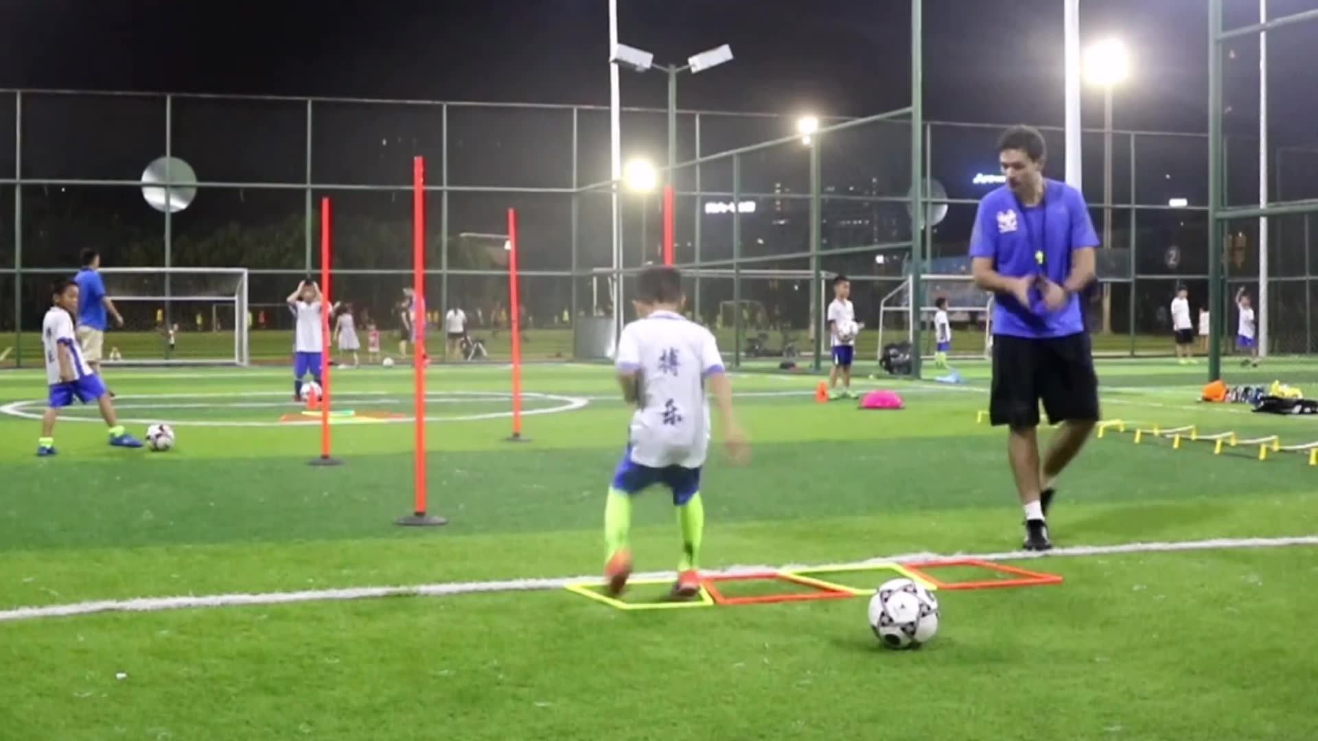 Certificated Plastic Football Practice Equipment Soccer Training Cones