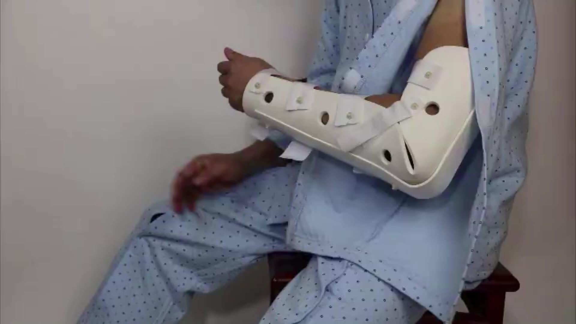 Open Crotch Patient Care Pants With Cotton Zipper Doctor Uniforms For