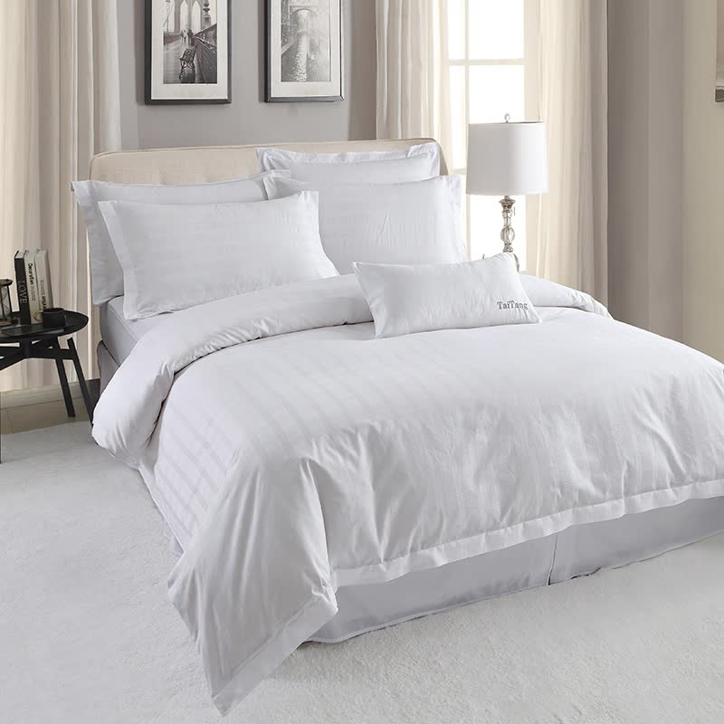 Wholesale Cheap 5 Star Hotel Bed Linen Set 4pcs Embroidered Hotel