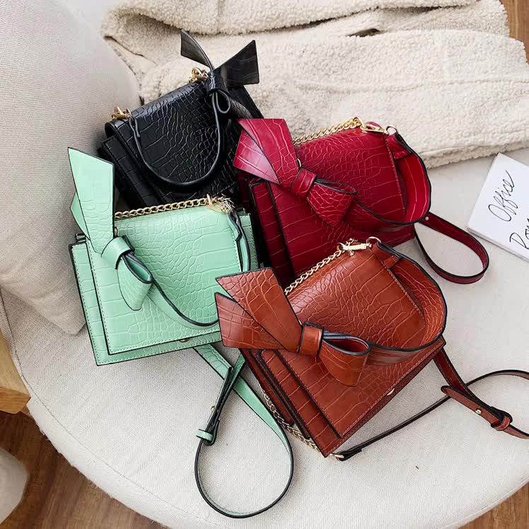 How To Sell Handbags Online