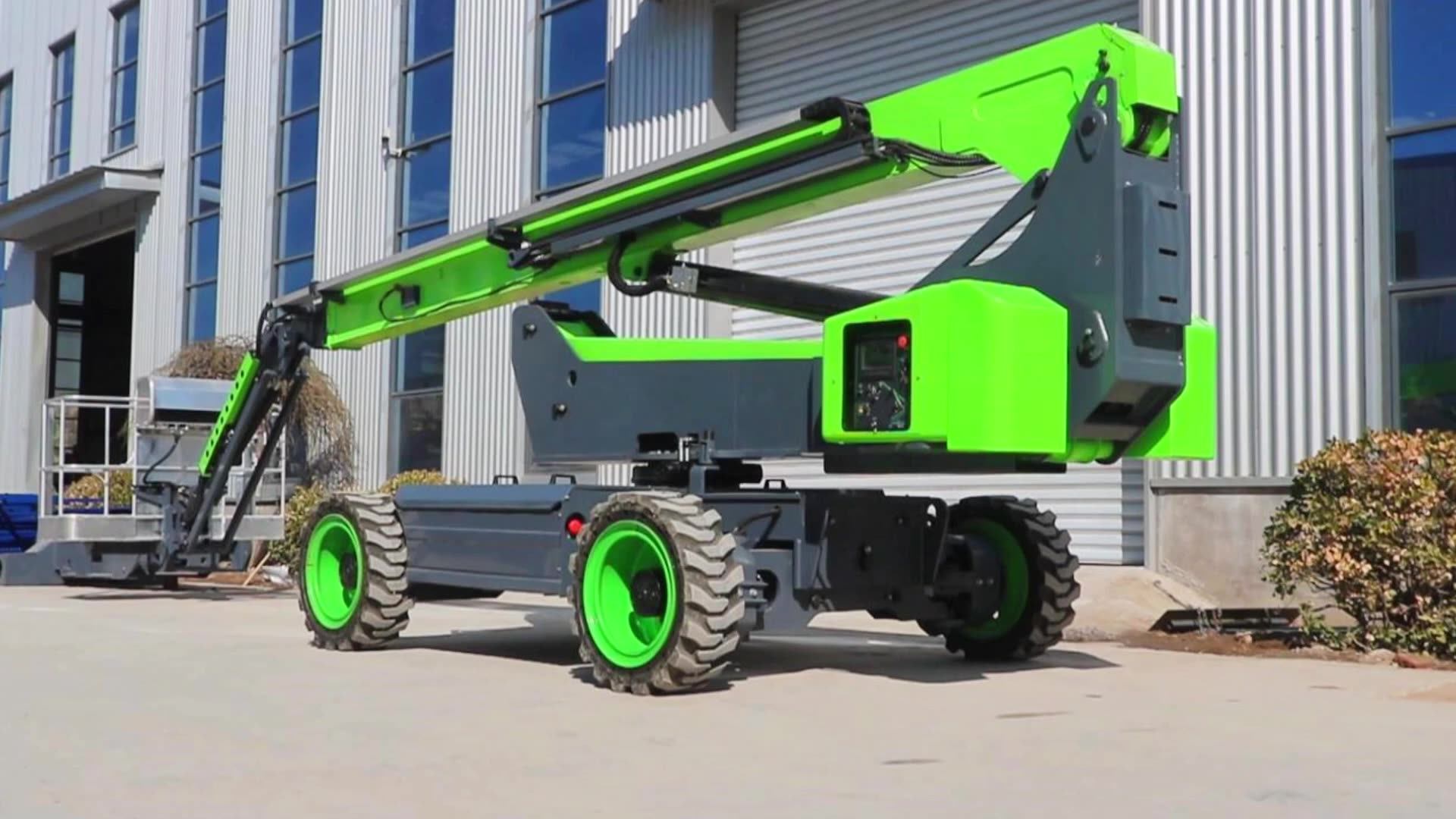Telescopic Motorized Lifter With Towbehind Capability Cherry Picker